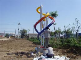 hj1741 不銹鋼雕塑-針線之魅_青島國際服裝城不銹鋼雕塑、石雕、玻璃鋼雕塑_濱州宏景雕塑有限公司